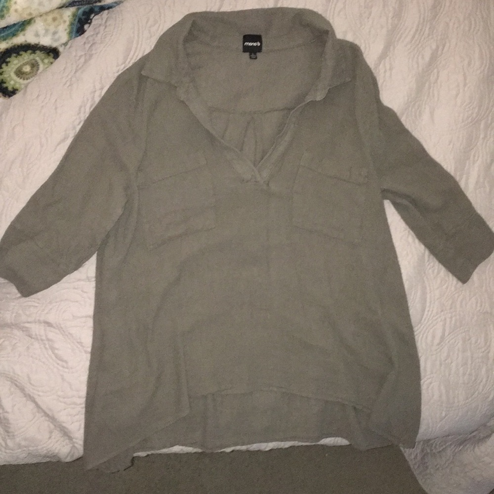 Cute shirt in perfect condition